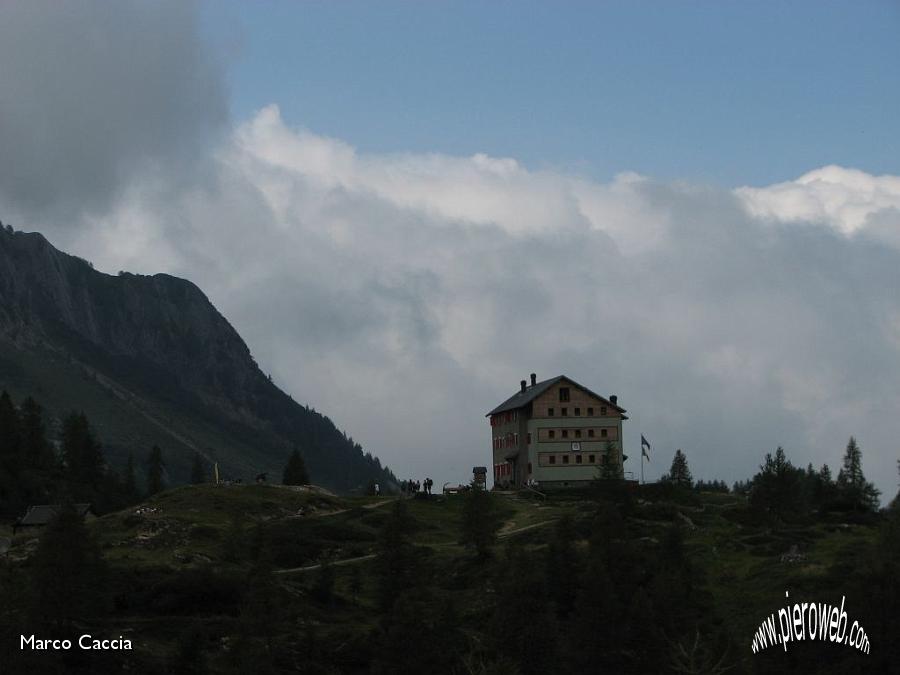 30_Laghi Gemelli e nuvole.JPG